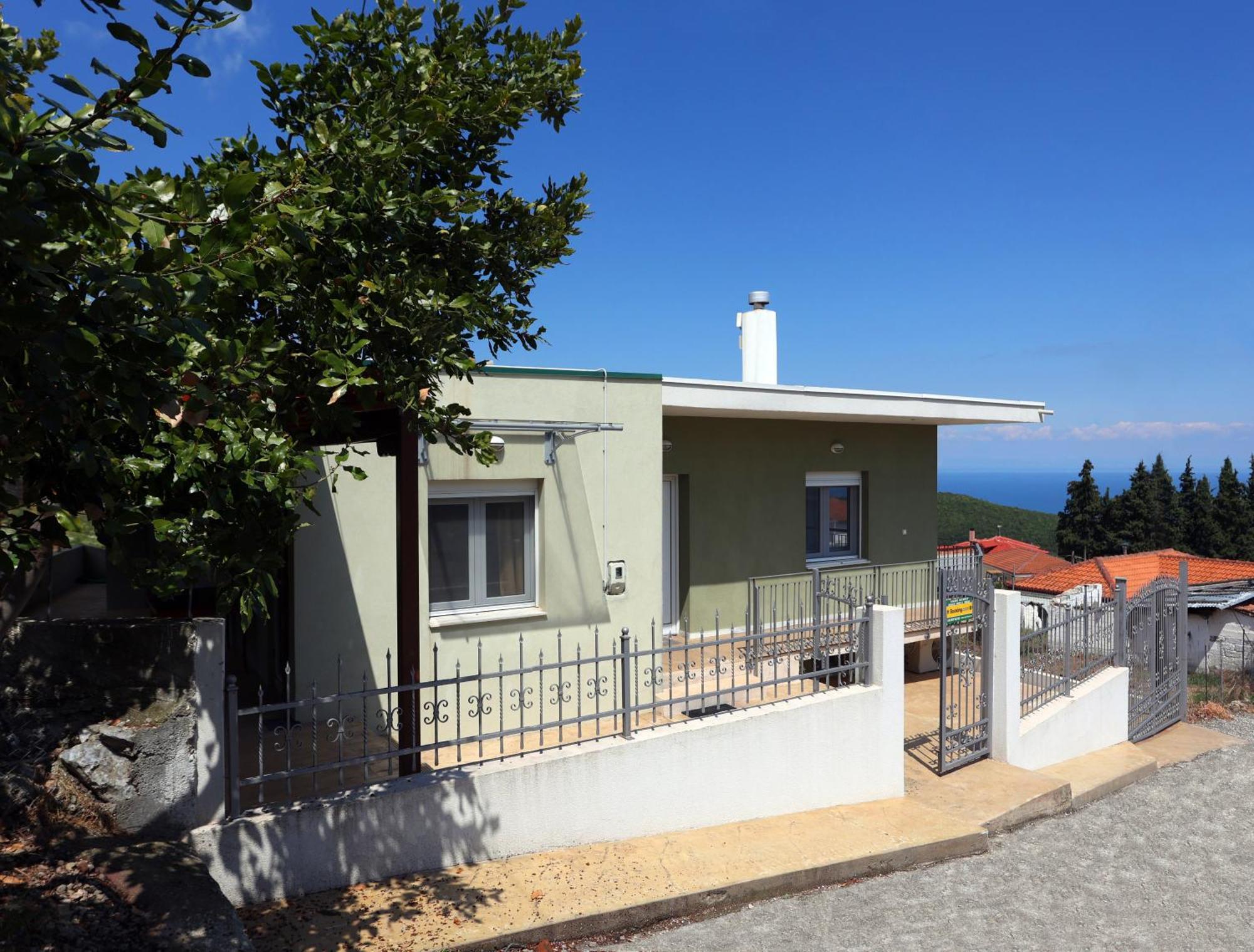 Olympus Beach Aigani Family House Exterior foto